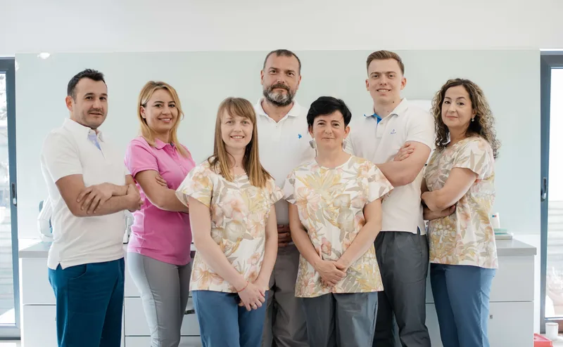 Echipa cabinetului Dr. Blaga, în cabinet